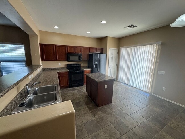 Building Photo - Red Rock Home