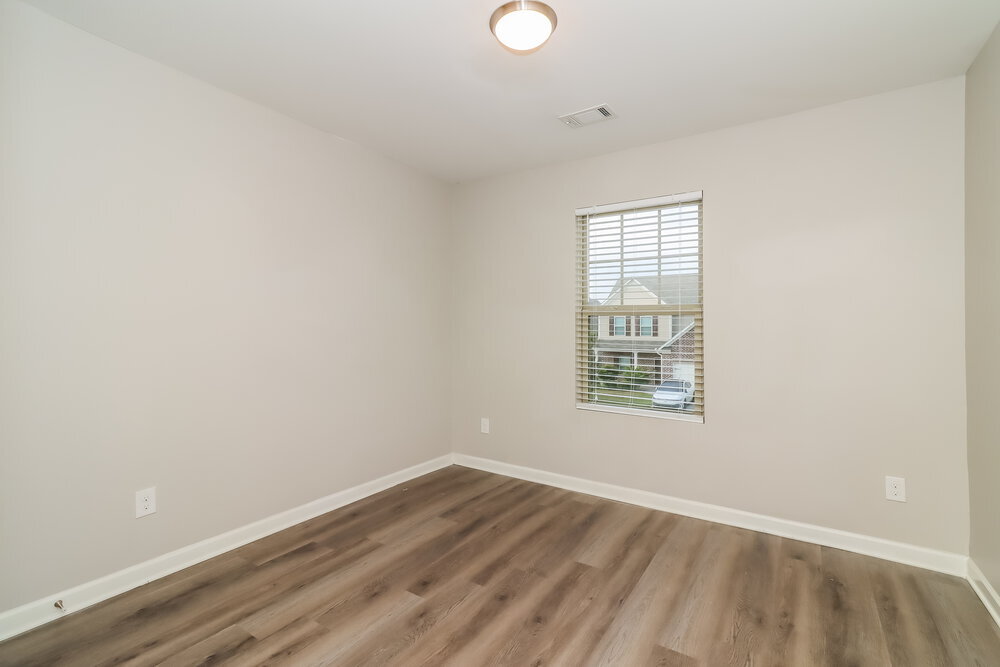 Building Photo - 167 Aberdeen Way