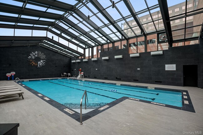 Building Photo - 4 Martine Ave