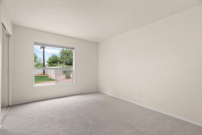 Building Photo - 5209 E Via Buena Vista