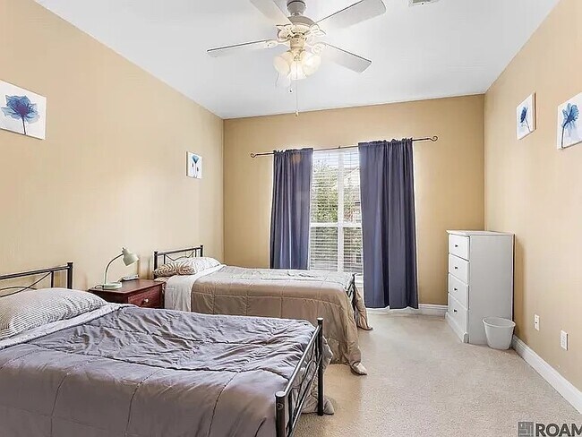 Building Photo - 5157 Etta St