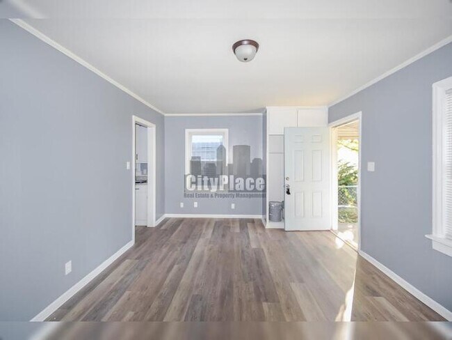 Building Photo - 5344 Fletcher Ave