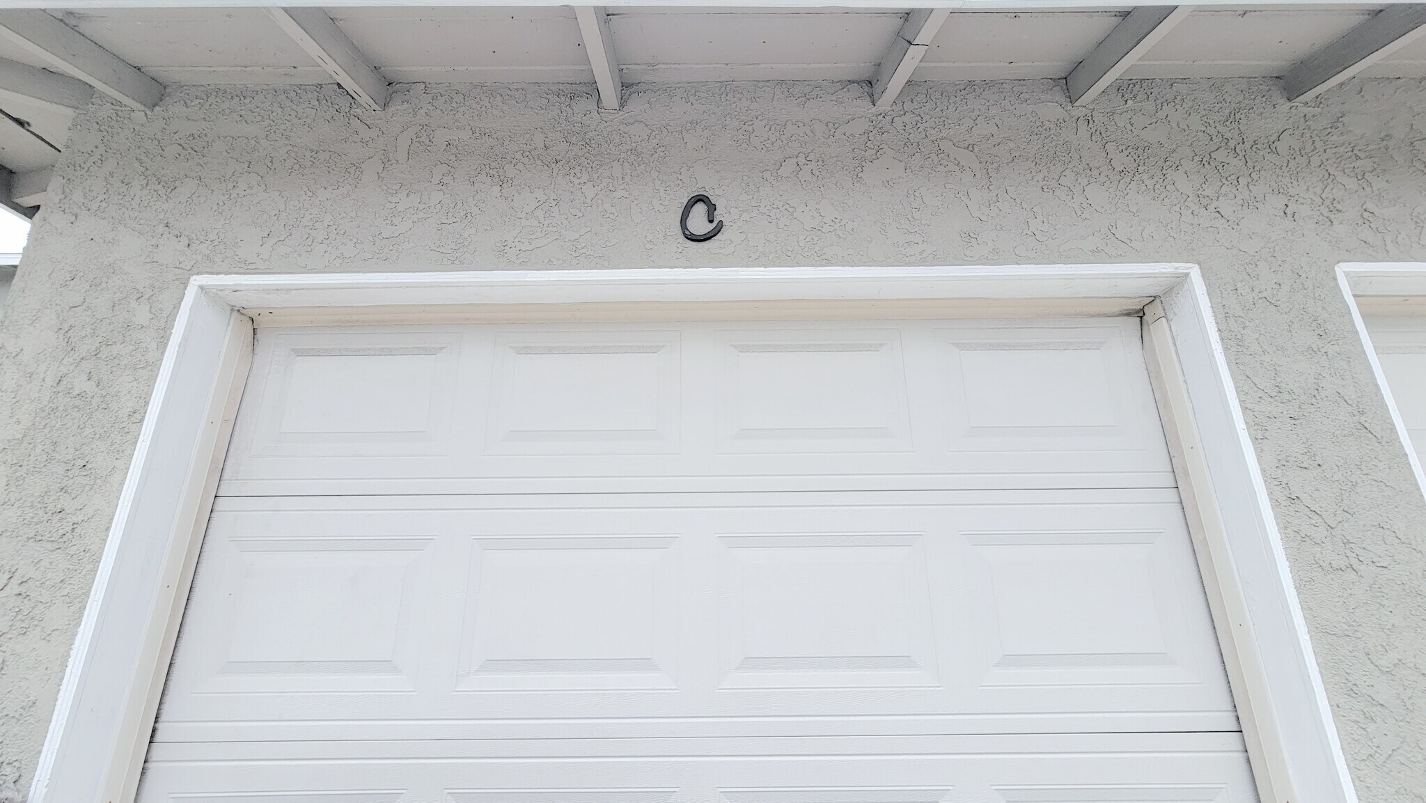 Garage outside - 4146 Redondo Beach Blvd