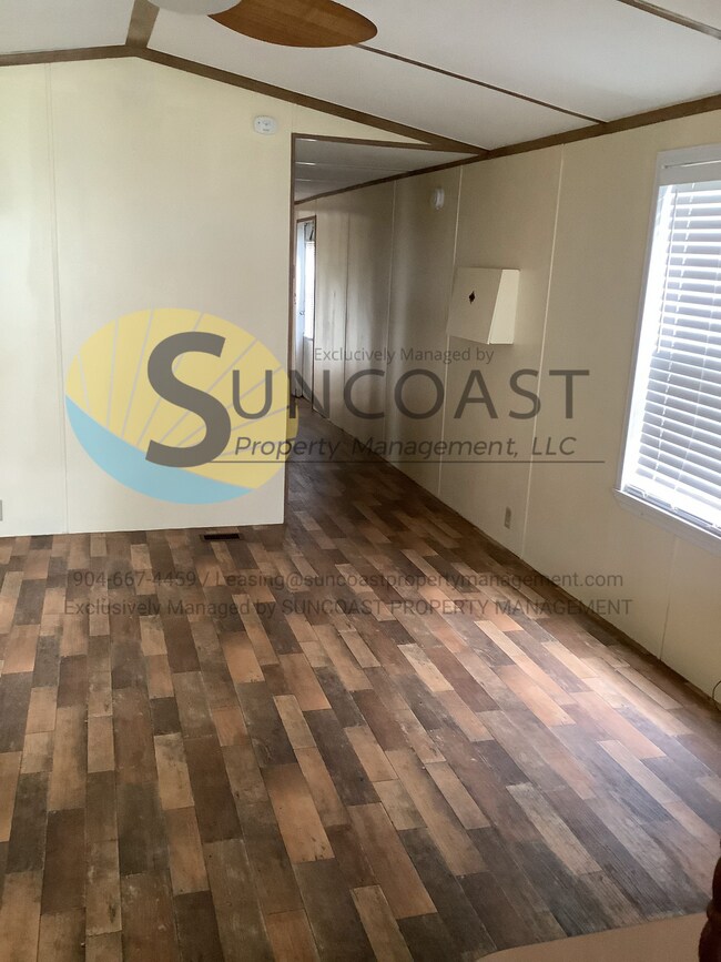 Great 2BR/1BA Home for Rent on the Southside! 7604 Plumwood Dr