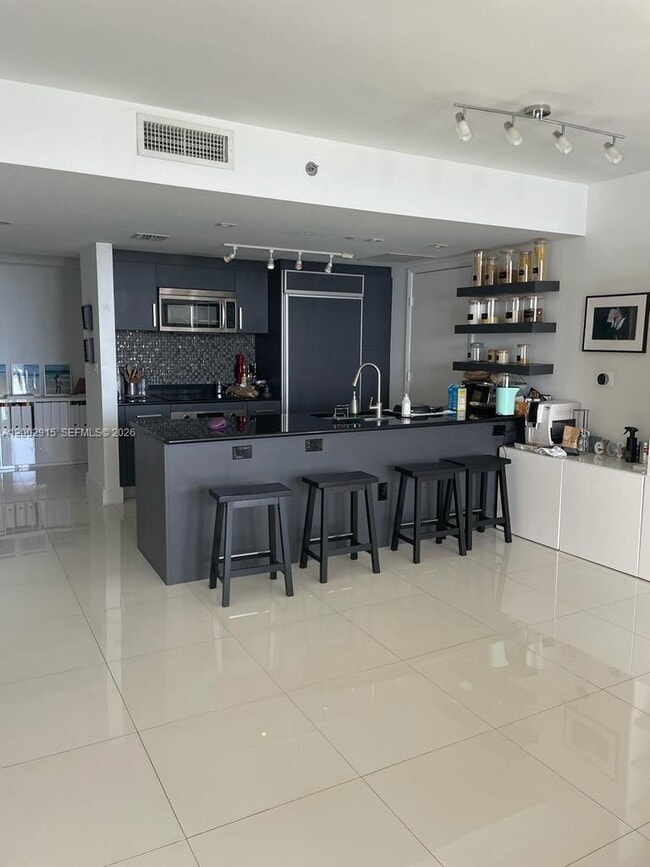 Building Photo - 50 Biscayne Blvd