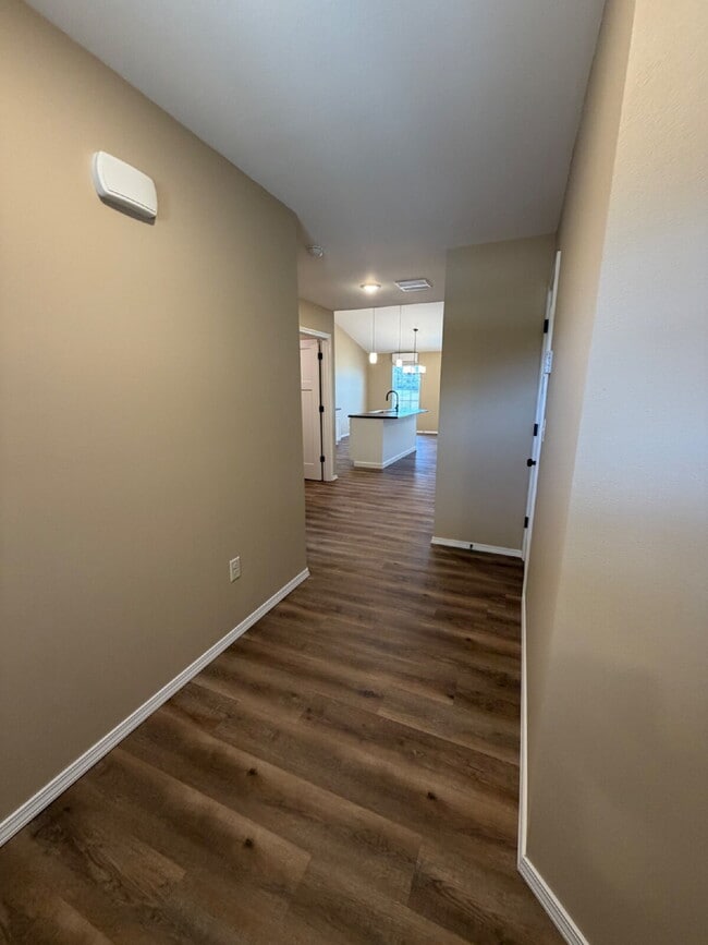 Building Photo - Last BRAND NEW 4BR Duplex left!!!