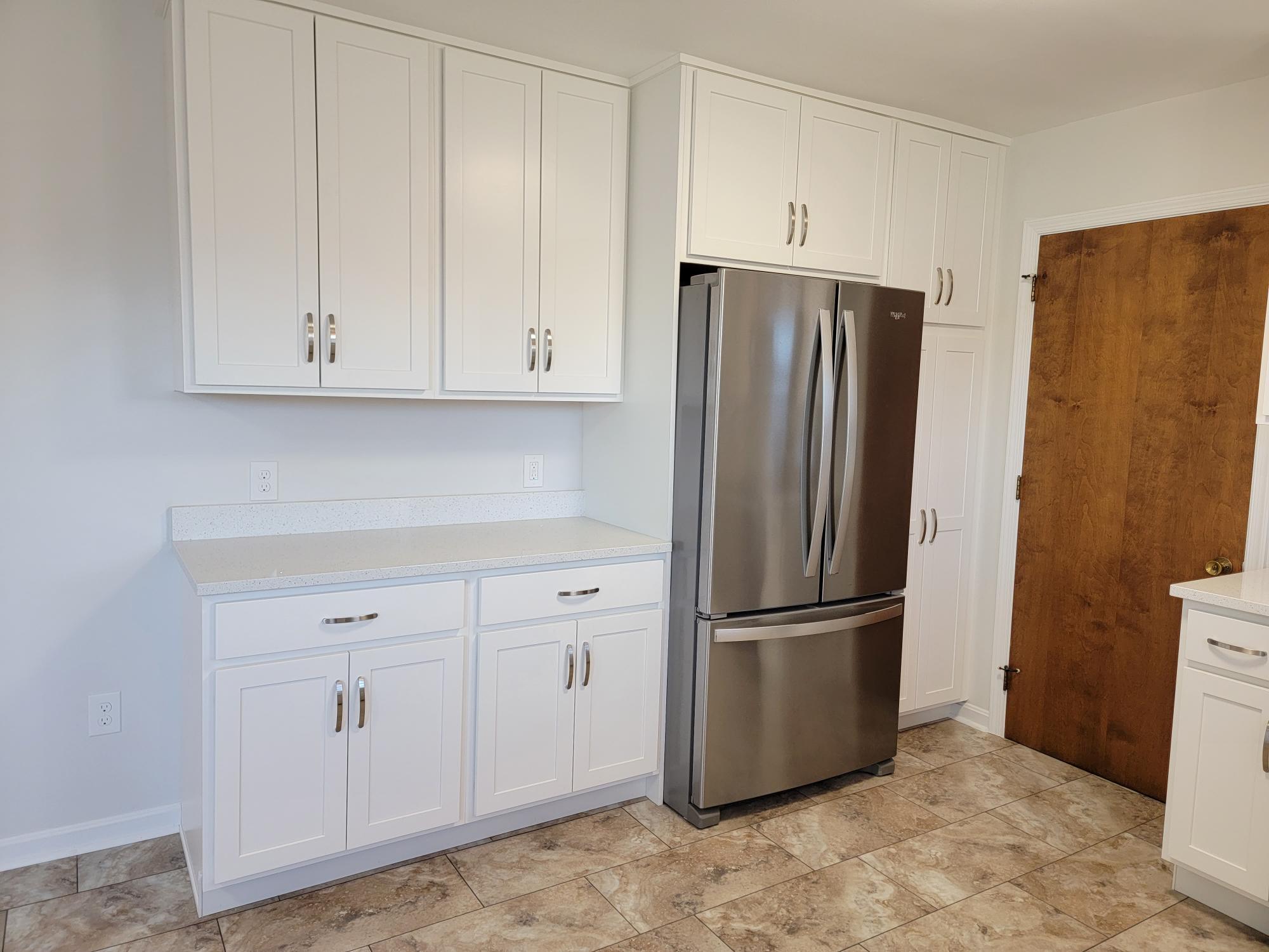 Building Photo - 1174 Rose Ave