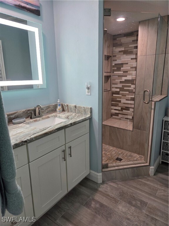 Building Photo - 22161 Tallwood Ct