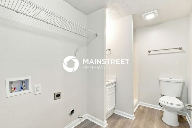 Building Photo - 3 Bedroom Pet-Friendly Home in STOCKBRIDGE, GA with Main Street Renewal