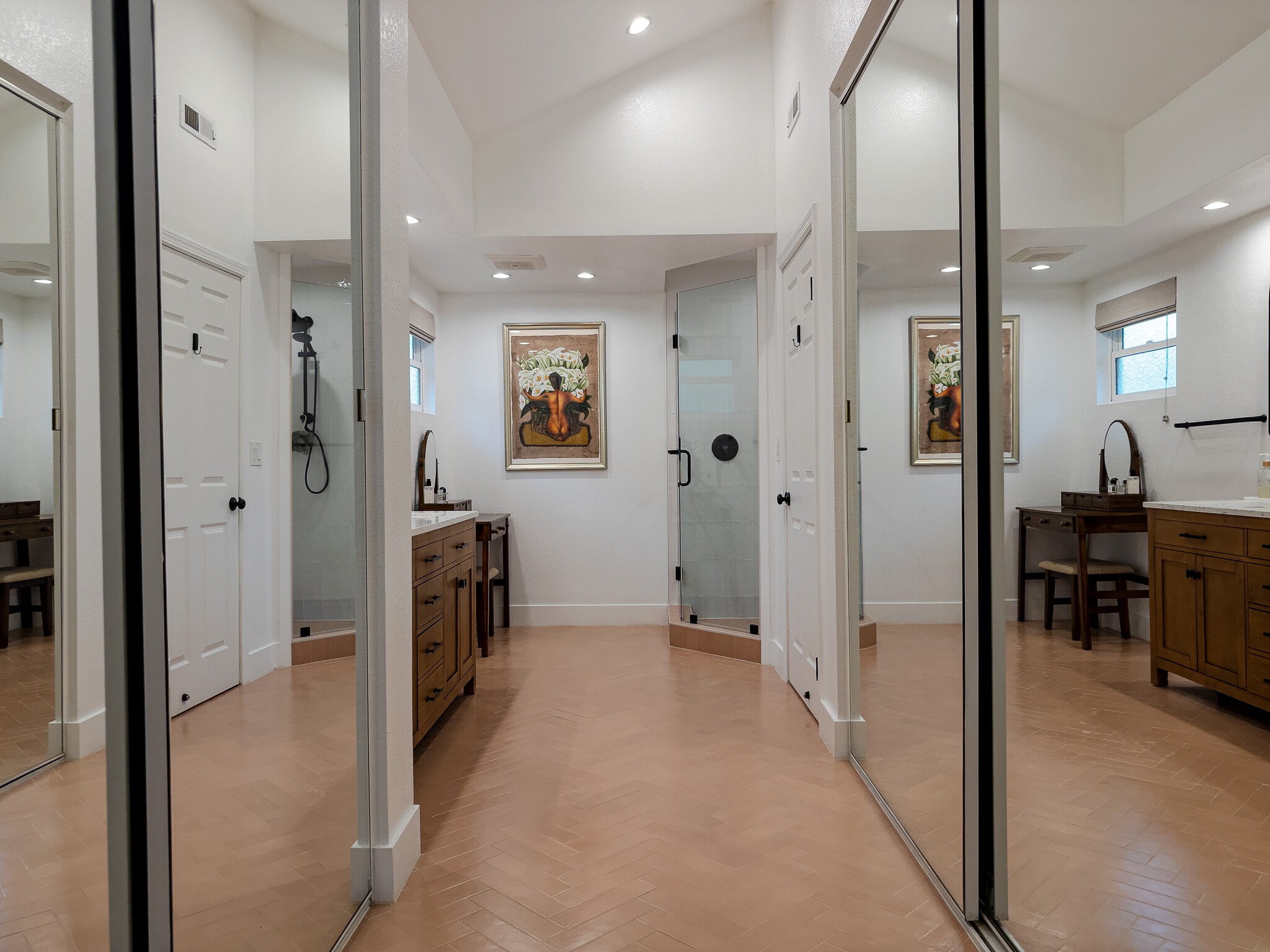 Building Photo - 5323 W Goldenwood Dr