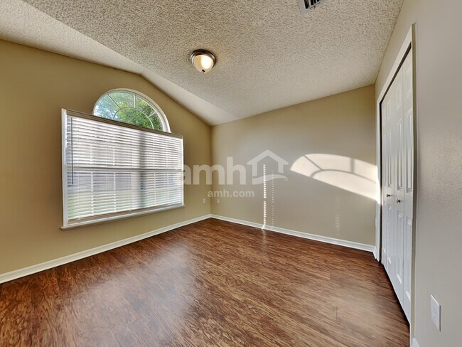 Building Photo - 1830 Asgard Ct