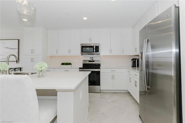 Building Photo - 5527 Double Eagle Cir