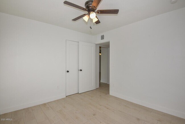 Building Photo - 4727 N 9th St