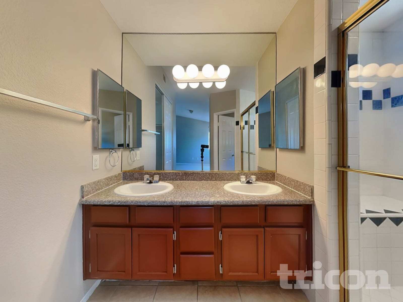 Building Photo - 44238 Gillan Ave