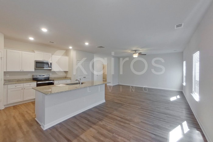 Building Photo - 3564 Bridgewood Dr