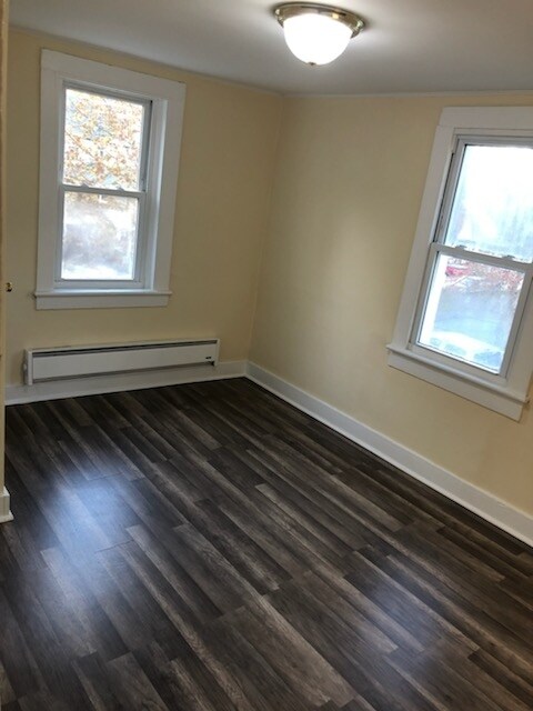 Building Photo - 61 Spring St