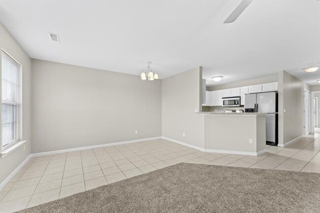 Building Photo - 200 Taddeo Dr