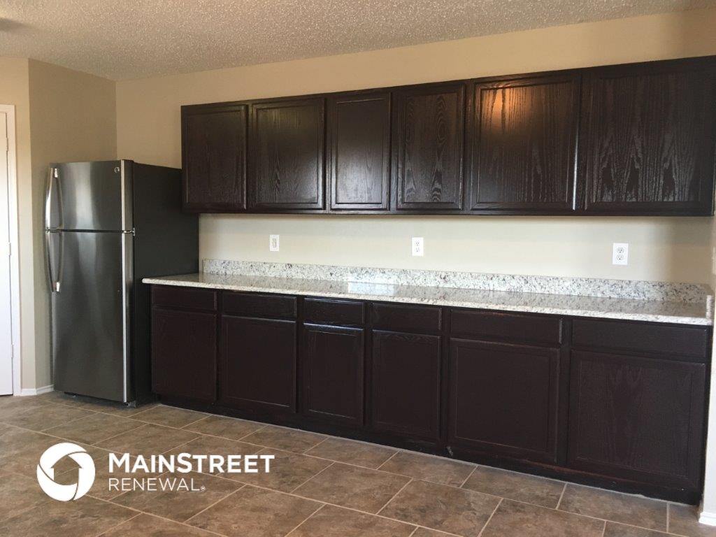 Building Photo - 3563 Saguaro Dr