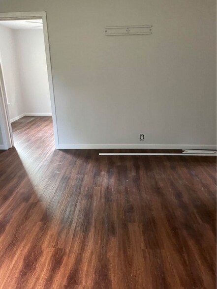 Building Photo - 3237 Kingston Hwy