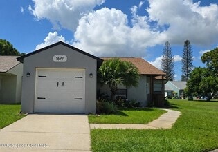 Building Photo - 1697 Parakeet Ct