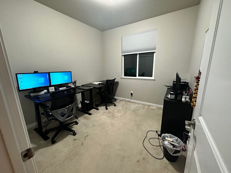 4th Bedroom - 2460 Ben Ali Way