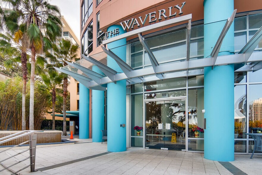 Front entrance - 322 E Central