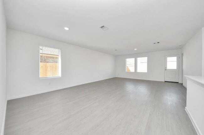 Building Photo - 29010 Pearl Barley Wy