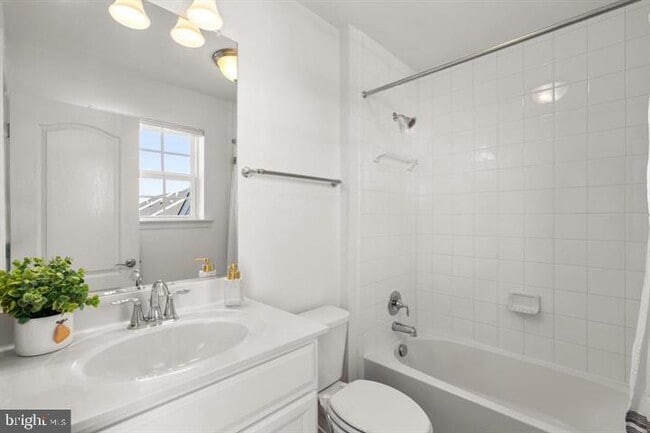 Building Photo - 7808 Taggart Ct