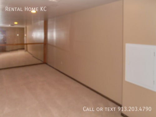 Building Photo - 10047 Lamar-