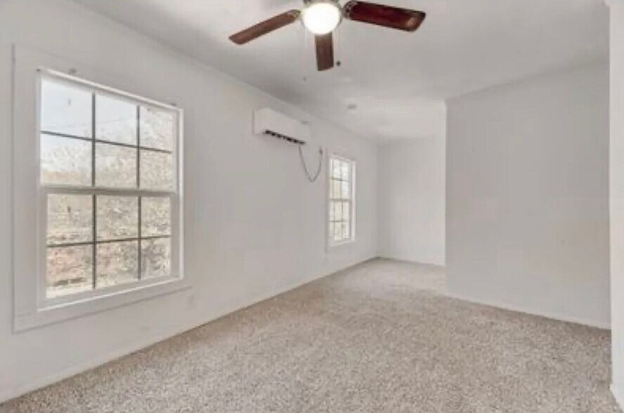 Building Photo - 611 Wilson Ct