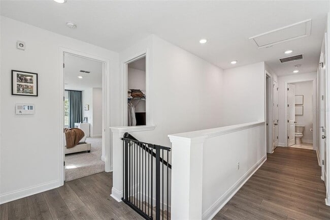 Building Photo - 534 Wishbone Ln