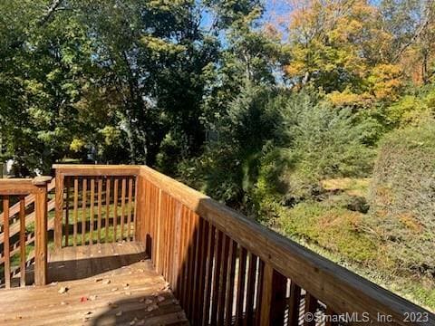 Building Photo - 13 Hollow Tree Ridge Rd