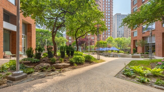 Interior Photo - Kips Bay Court