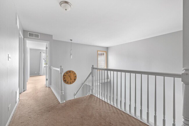 Building Photo - 1007 Park Hill Cir