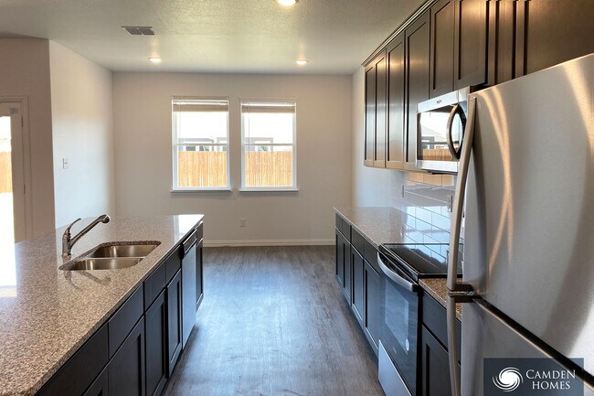 Building Photo - 2320 Camryn Ln