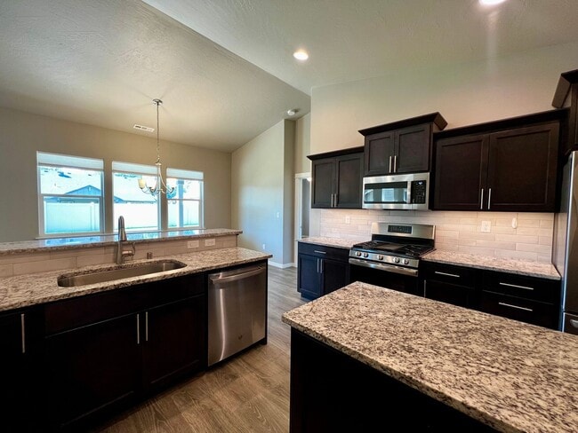 Building Photo - Non-Refundable & Security Deposit Total: $2800.00