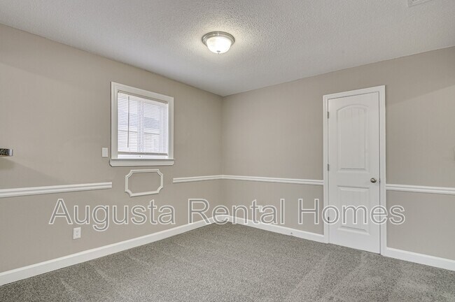 Building Photo - 4008 Wheeler Woods Rd