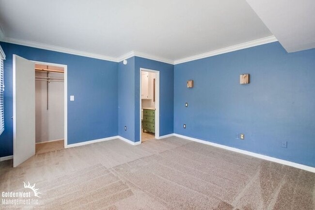 Building Photo - Newly Upgraded 3Bdm 2Ba Home in the Heart ...