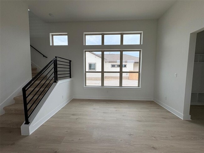 Building Photo - 400 Treadwell Ln