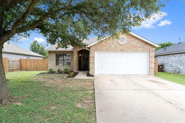 Building Photo - 3313 Settlement Dr