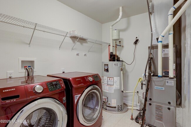 Building Photo - 43 Jake Dr