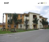 Building Photo - 3957 Pomodoro Cir
