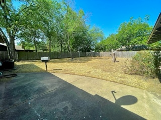 Building Photo - 4901 Lakemoor Dr