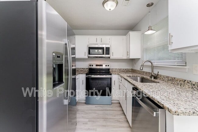 Building Photo - 7230 Newell Acres Dr
