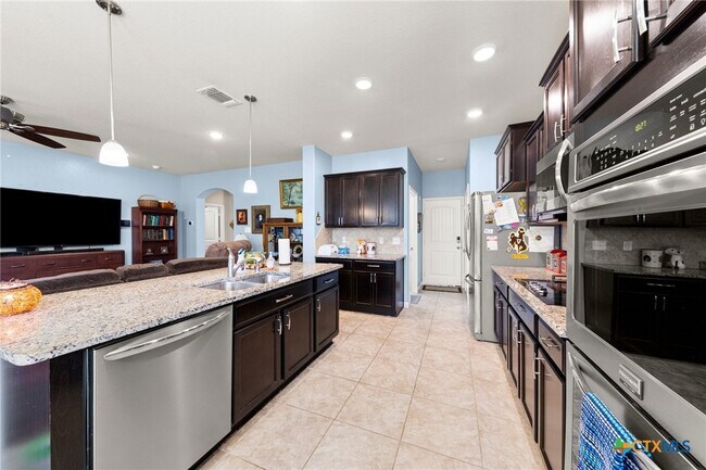 Building Photo - 3612 Aubree Katherine Dr