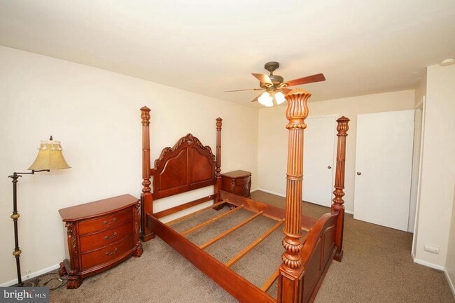 Building Photo - 39 Quail Run Dr