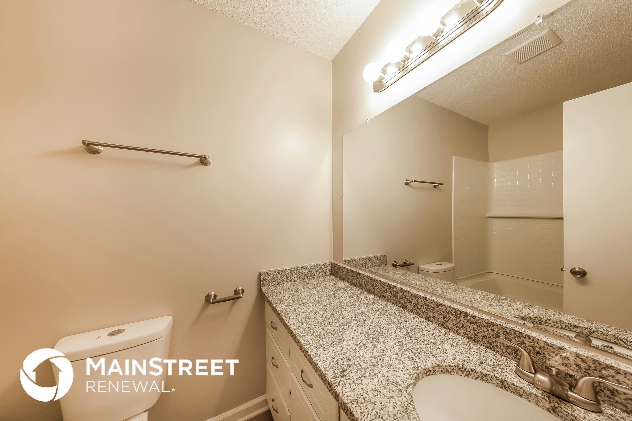 Building Photo - 3033 Carleton Rd