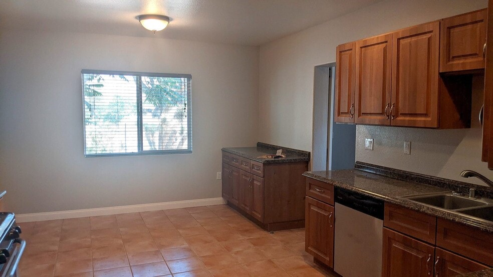 Unit #1 - 7475 Inca Trl