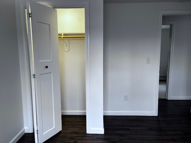 Bed 1 - Closet - 172 S Maple St