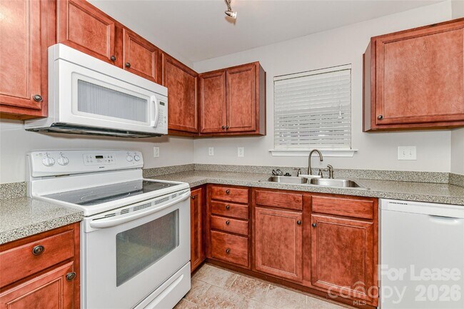 Building Photo - 7159 Marlin St